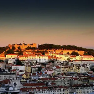Apartamento Chiado With View To The Castle, Lisboa